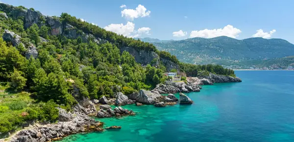 Auf Küstenpfaden entlang der Albanischen Riviera (Wikinger)