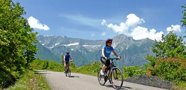 Durch die unbekannte Schönheit des Balkans (Wikinger)