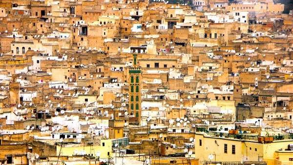 Morocco on a Shoestring (Encounters Travel)