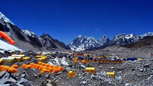 Classic Everest trek (Encounters Travel)