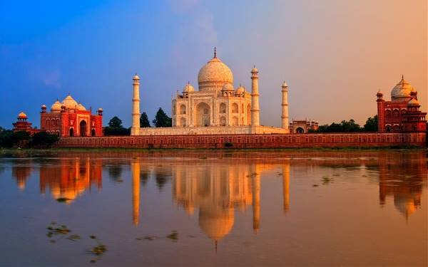 Essential India (Traveltalk)