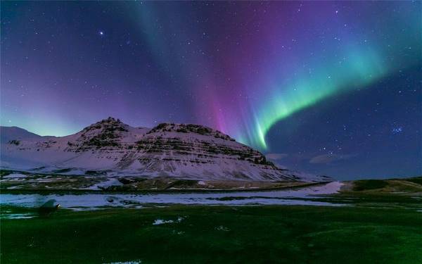 Land of the Northern Lights (Traveltalk)