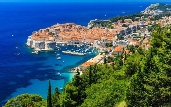 Sail Split to Dubrovnik / Ensuite, Above Deck Cabins (Traveltalk)