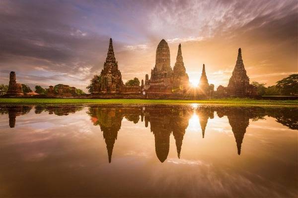 Amazing Vietnam & Cambodia & Thailand ends Bangkok (Traveltalk)