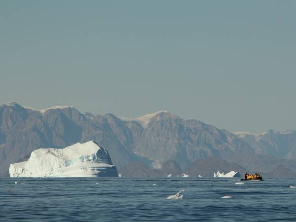 Three Arctic Islands: Iceland, Greenland, Spitsbergen (from Helsinki) (6)