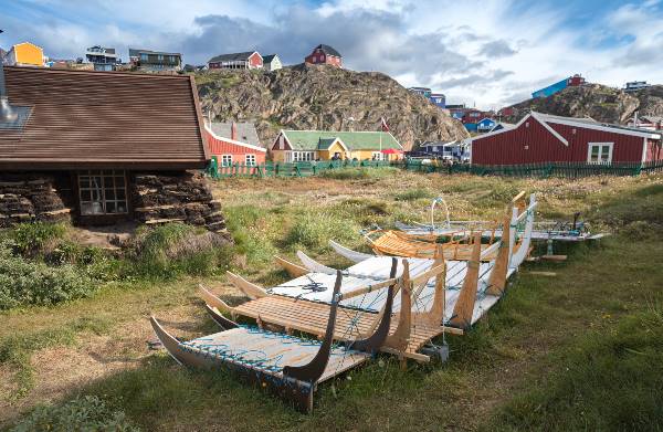 Gems of West Greenland: Fjords, Icebergs, and Culture 1