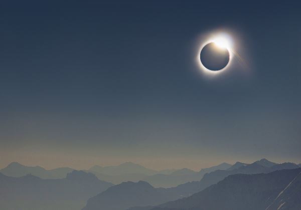 Iceland to Greenland: Total Solar Eclipse, 13 Days (Quark)