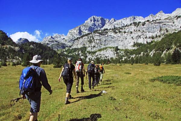 Albanien • Montenegro: In den verwunschenen Bergen des Balkan und den wilden Dinariden (Diamir)