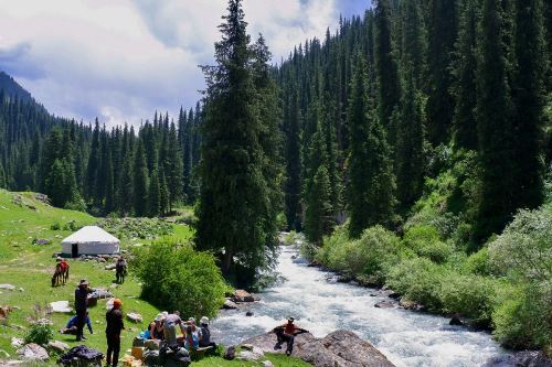 Kirgistan: Zwischen Issyk Kul und Tienschan (Diamir)