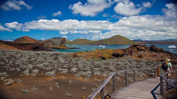 Quito And Legend Galapagos Cruise (Indus)