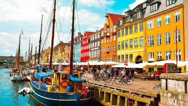 Essential Scandinavia (Indus)