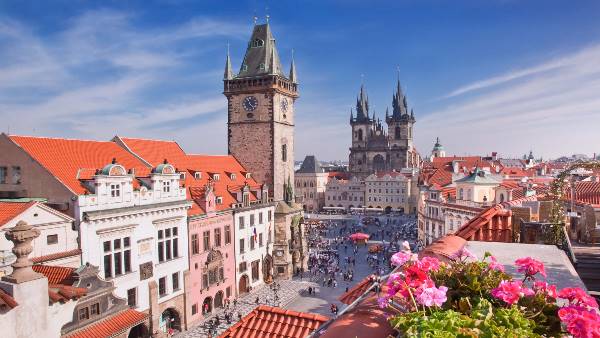 From Prague to Paris (Indus)