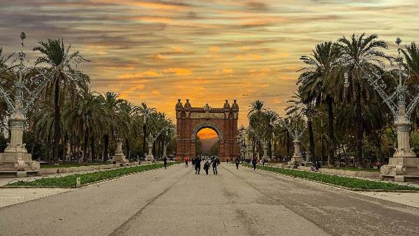 Amazing Spain with Barcelona (Indus)