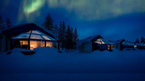 Aurora Borealis Glass Igloo (Indus)