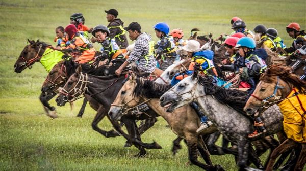 Mongolia Overland Expedition (Dragoman)