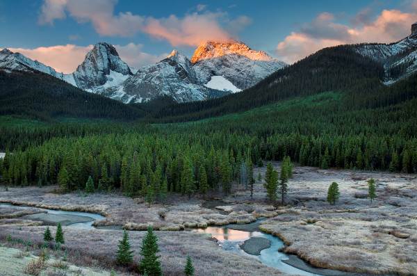 Spectacular Rockies and Glaciers of Alberta (Insight Vacations)